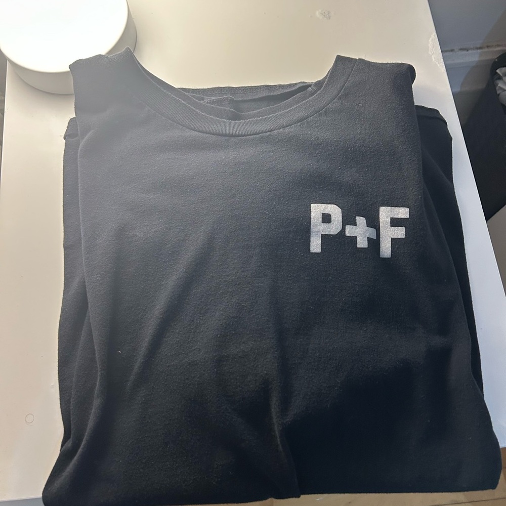 P+F logo tee - Picture 2 of 3